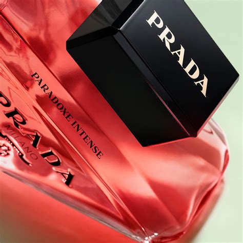 prada paradoy|paradoxe intense prada.